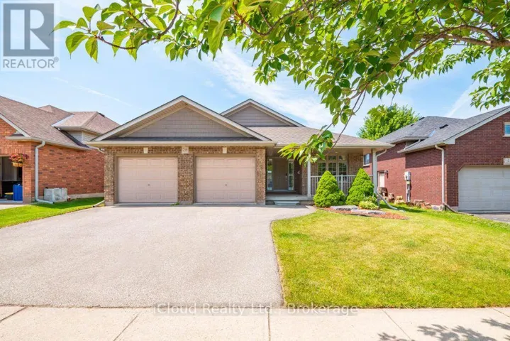 28 OSBORN AVENUE, Brantford, Ontario N3T6R1