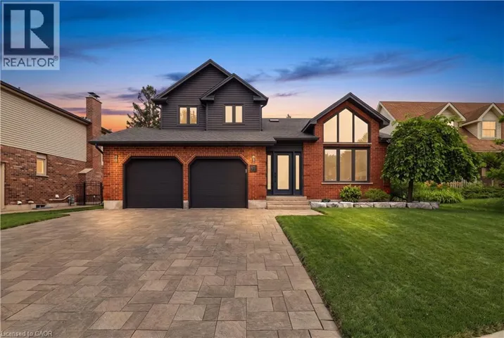 10 ROLLING ACRES Drive, Kitchener, Ontario N2A3W6