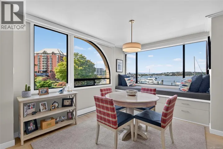 203 640 Montreal St, Victoria, British Columbia V8V1Z8