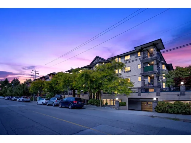 412 5488 198 STREET, Langley, British Columbia V3A1G2