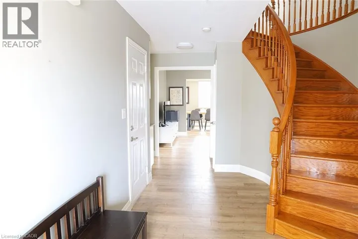 406 FERGUSON Avenue N, Hamilton, Ontario L8L4Y7