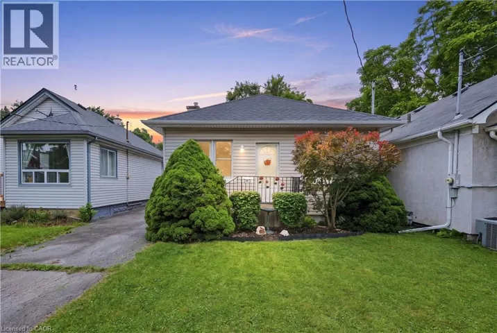 35 CHETWOOD Street, St. Catharines, Ontario L2S1K3