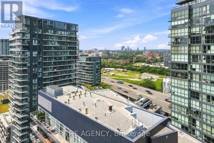 2301 - 600 FLEET STREET, Toronto (Niagara), Ontario M5V1B7