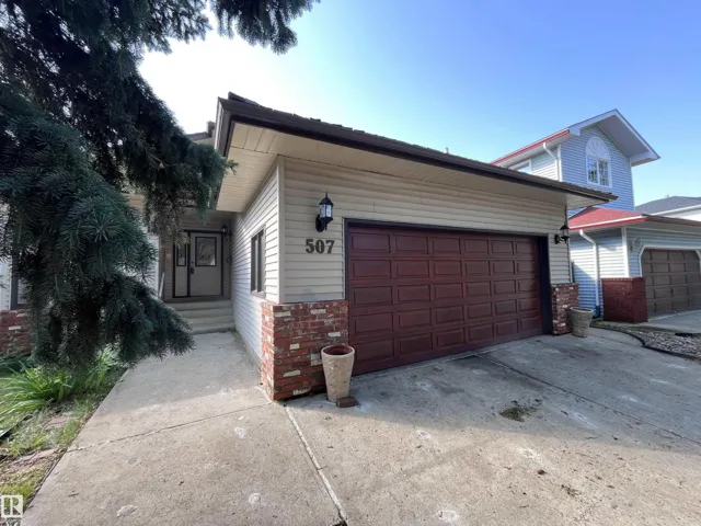 507 BURTON CL NW, Edmonton, Alberta T6R2B2