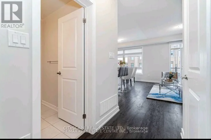 17 BELIVEAU STREET, Vaughan (Vaughan Grove), Ontario L4L0M1