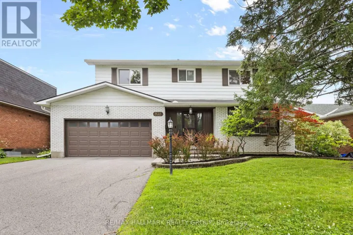 932 DRESDEN CRESCENT, Ottawa, Ontario K2B5J1