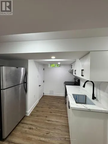 BASEMENT - 3722 ELLENGALE DRIVE, Mississauga (Erindale), Ontario L5C1Z7