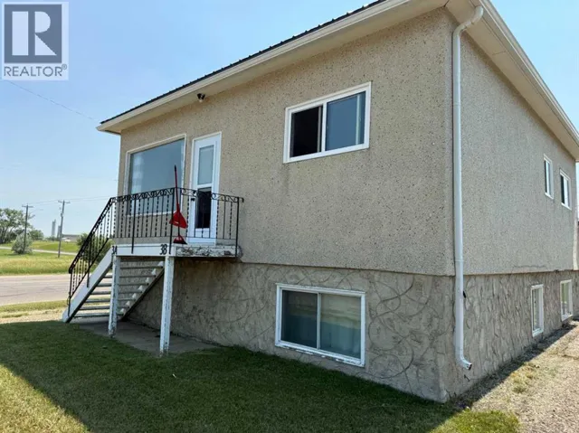 3 Oak Avenue W, Brooks, Alberta T1R0A3