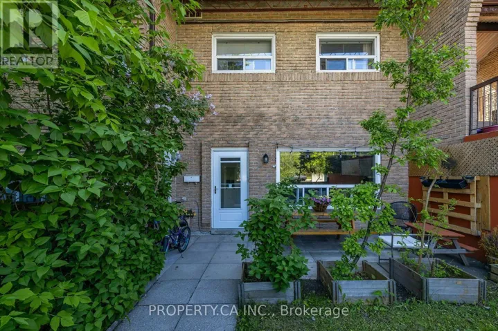 43 - 91 MUIR DRIVE, Toronto (Scarborough Village), Ontario M1M3T7