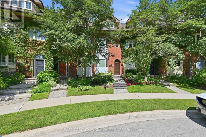 25 SOUTHWIND TERRACE, Oakville (BR Bronte), Ontario L6L6K6