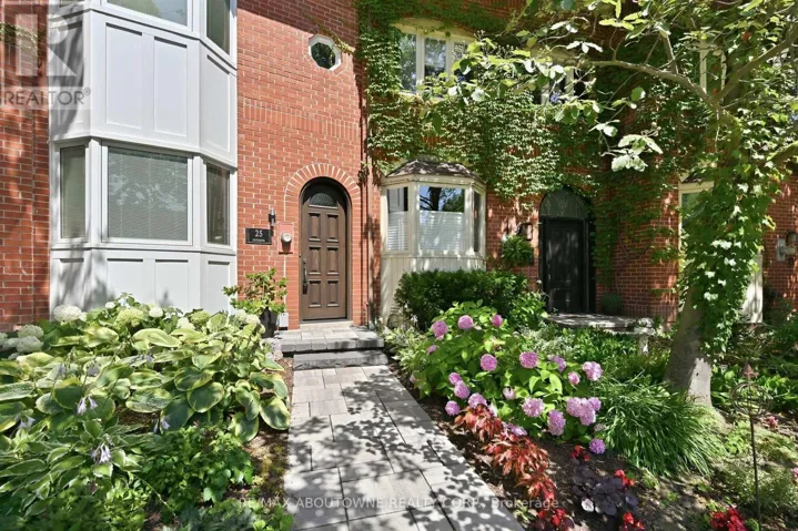 25 SOUTHWIND TERRACE, Oakville (BR Bronte), Ontario L6L6K6