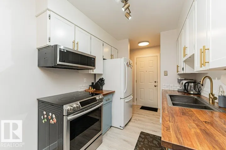 10B CALLINGWOOD CO NW, Edmonton, Alberta T5T0H5