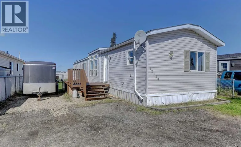 12128 98 Street, Grande Prairie, Alberta T8V7J2