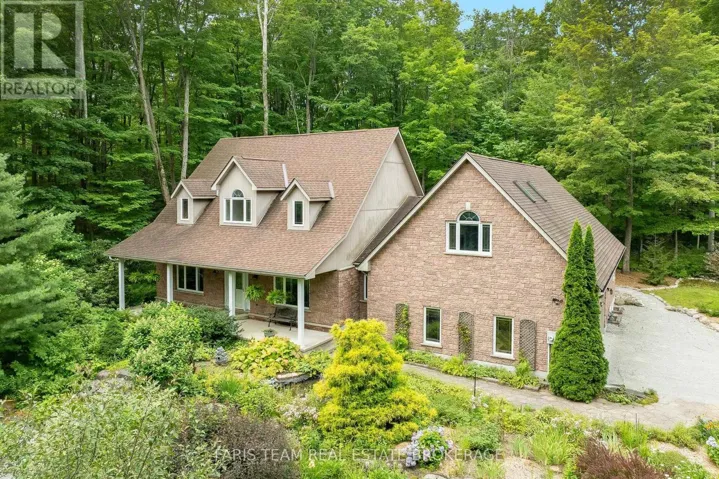 105 COPELAND CREEK DRIVE, Tiny, Ontario L9M0M2