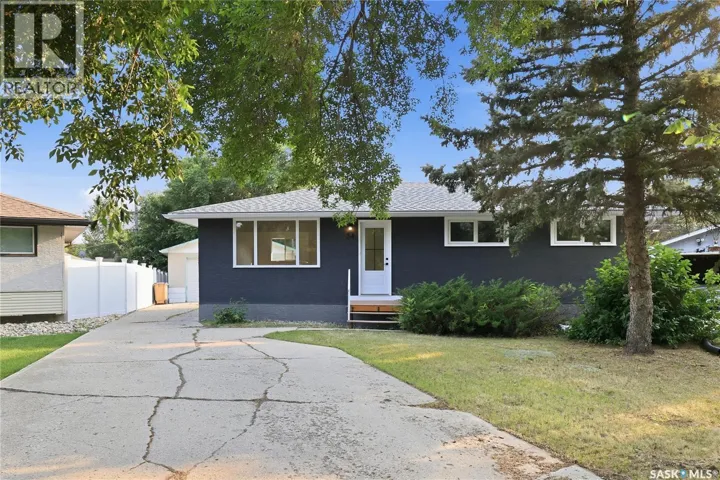 34 Ottawa PLACE, Regina, Saskatchewan S4R2V7