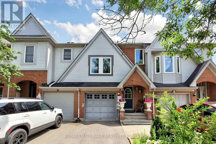 5 EVELYN BUCK LANE, Aurora (Bayview Wellington), Ontario L4G7H9