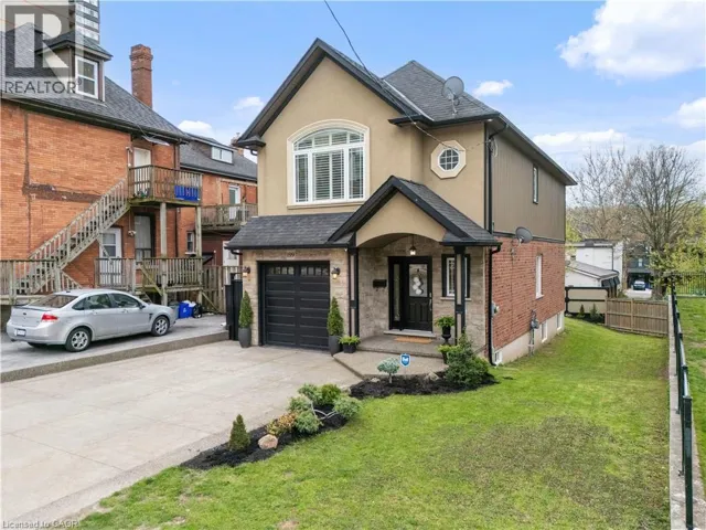 199 HUNTER Street W, Hamilton, Ontario L8P1R7