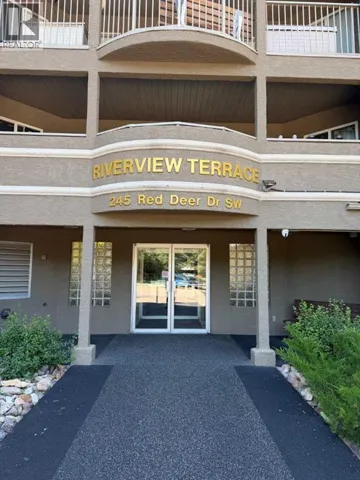 315, 245 Red Deer Drive SW, Medicine Hat, Alberta T1A8P4