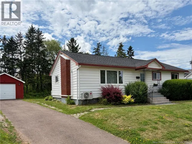 100 Leeside Drive, Moncton, New Brunswick E1C4L5