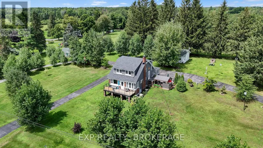4682 COUNTY 2 ROAD, Front of Leeds & Seeleys Bay, Ontario K7G2V5
