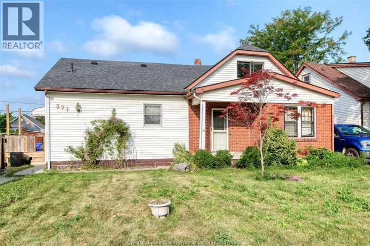 371 LAPORTE, Windsor, Ontario N8S3P9