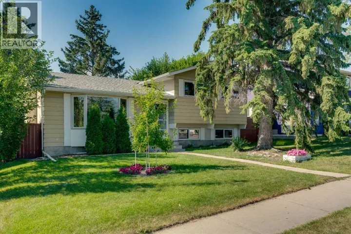 335 Queensland Drive SE, Calgary, Alberta T2J3R6
