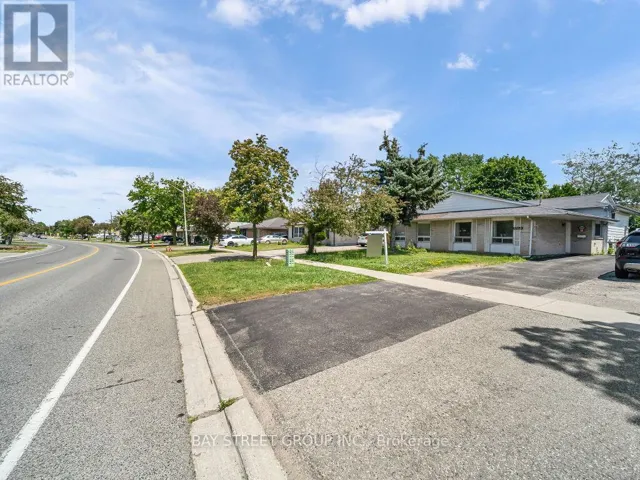 3068 MORNING STAR DRIVE, Mississauga (Malton), Ontario L4T1X2