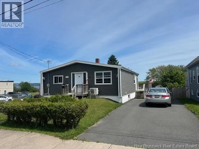 339 Lowell Street, Saint John, New Brunswick E2M2H6
