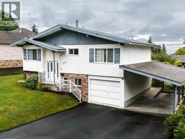 3571 MACKENZIE AVE, Powell River, British Columbia V8A3E7