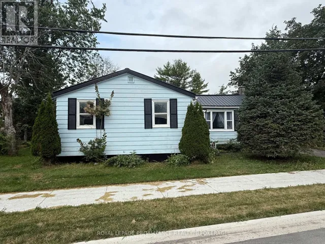 10 POTTER DRIVE, Loyalist (Odessa), Ontario K0H2H0