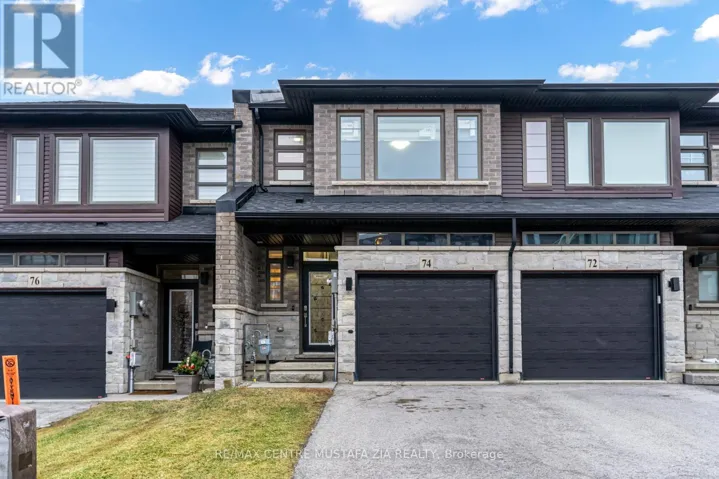 74 SOHO STREET, Hamilton (Stoney Creek Mountain), Ontario L8J0L4