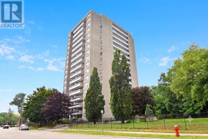 401 - 2263 MARINE DRIVE, Oakville (BR Bronte), Ontario L6L5K1