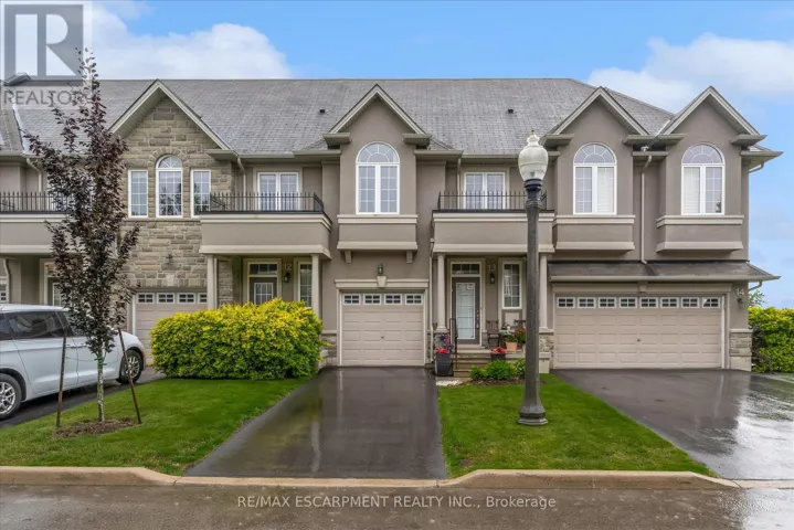 13 - 370 STONEHENGE DRIVE, Hamilton (Meadowlands), Ontario L9K0H9