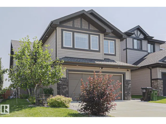 9711 223 ST NW, Edmonton, Alberta T5T7B7