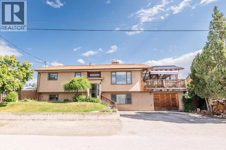 1110 6th Street S, Invermere, British Columbia V0A1K0