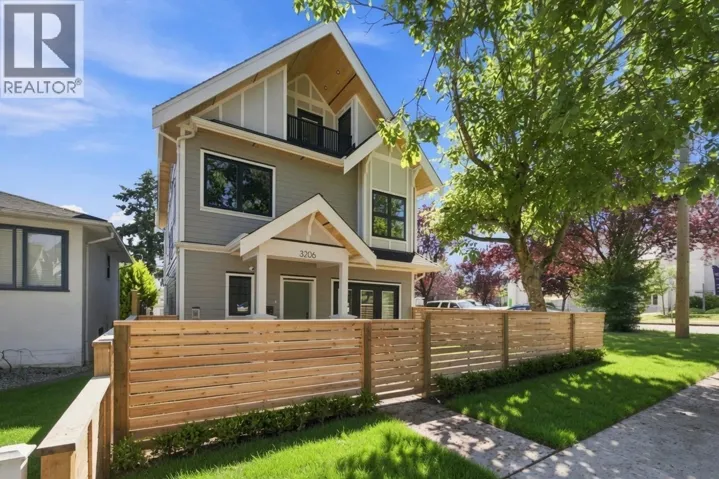 3206 E GEORGIA STREET, Vancouver, British Columbia V5K2L3