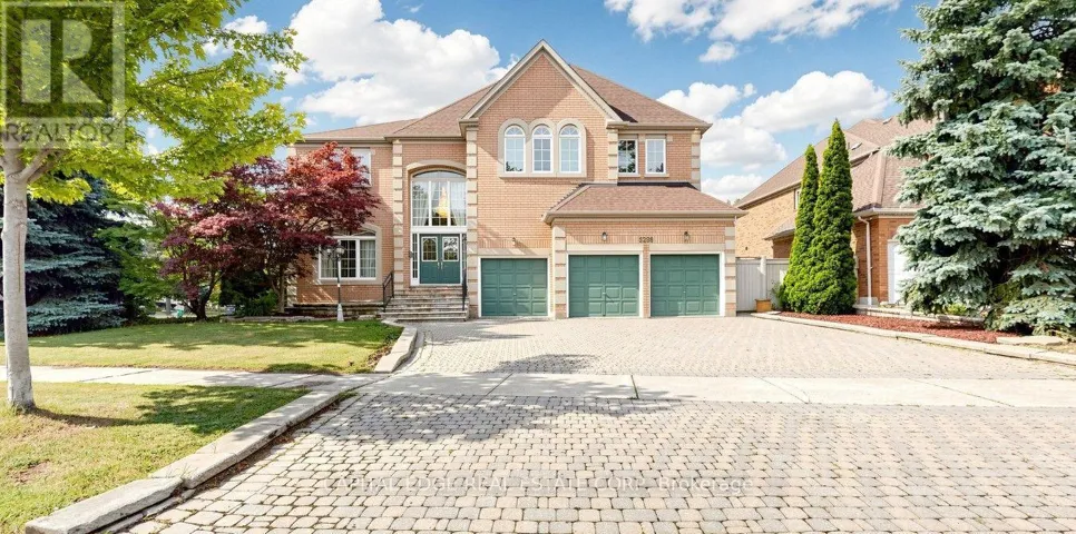 5298 ROANOKE COURT, Mississauga (Central Erin Mills), Ontario L5M5H8