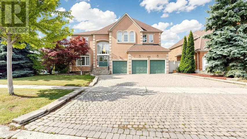 5298 ROANOKE COURT, Mississauga (Central Erin Mills), Ontario L5M5H8