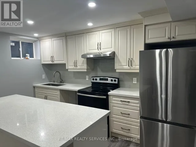 266 DOUGALL AVENUE, Caledon, Ontario L7C3V5