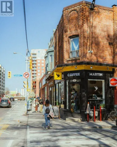 1421 BLOOR STREET W, Toronto (Dufferin Grove), Ontario M6P3L4