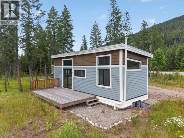 5533 33 Highway Unit# 1, Beaverdell, British Columbia V0H1A0