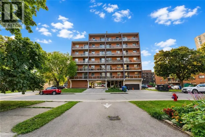 30 SUMMIT Avenue Unit# 406, Hamilton, Ontario L8V2R8