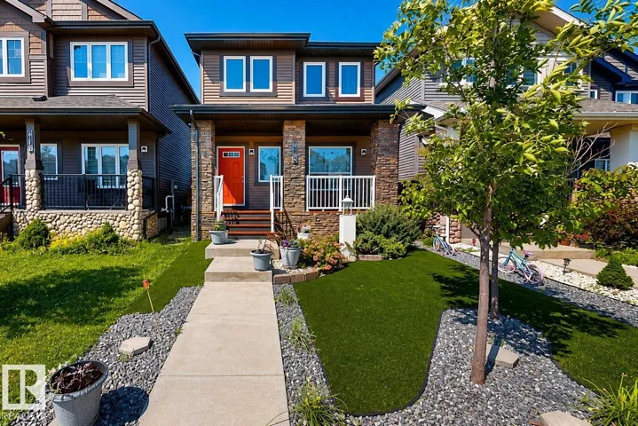 8172 226 ST NW, Edmonton, Alberta T5T7G7