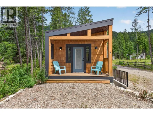 5533 33 Highway Unit# 3, Beaverdell, British Columbia V0H1A0