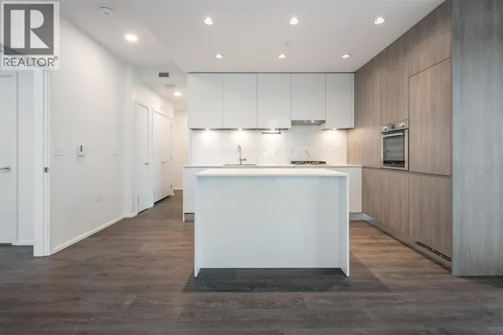 4411 4650 BRENTWOOD BOULEVARD, Vancouver, British Columbia V5C0M3
