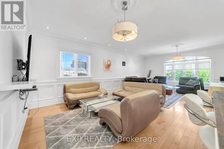 2ND FLOOR - 2 MACKAY DRIVE, Richmond Hill (South Richvale), Ontario L4C6P1