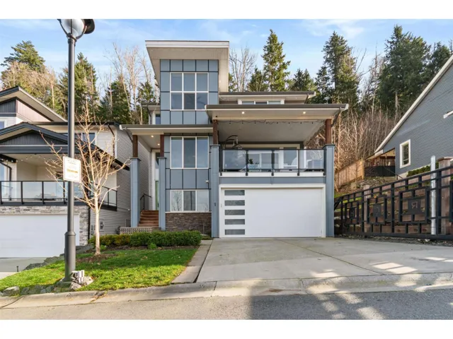 1 6262 REXFORD DRIVE, Promontory, Chilliwack, British Columbia V2R6B4