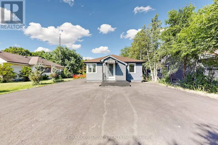 1496 SIMCOE STREET N, Oshawa (Samac), Ontario L1G4X7