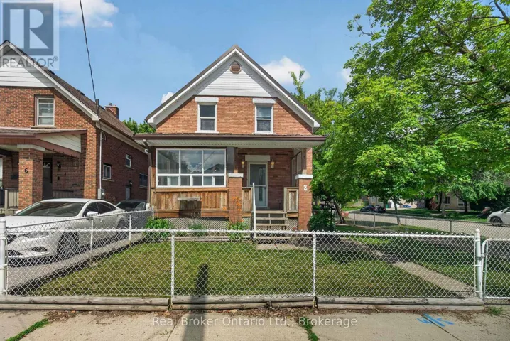 2 HERLAN AVENUE, Kitchener, Ontario N2G4K3