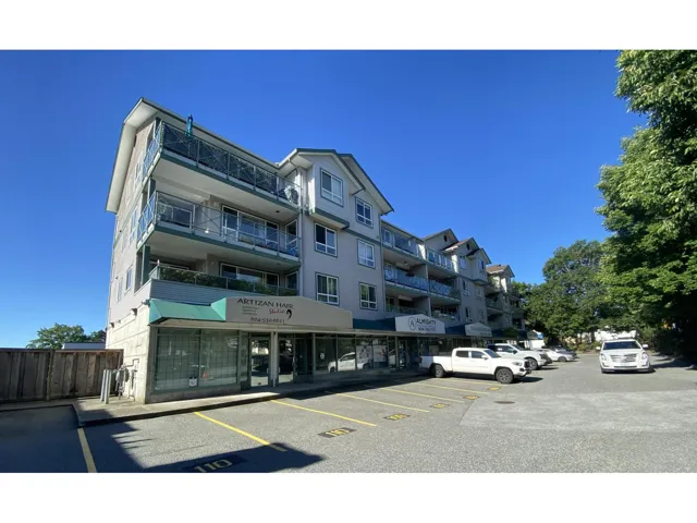 110 19610 64 AVENUE, Langley, British Columbia V2Y1H3
